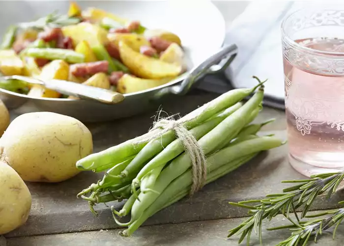 GEMüSE AUS EIGENEM ANBAU!